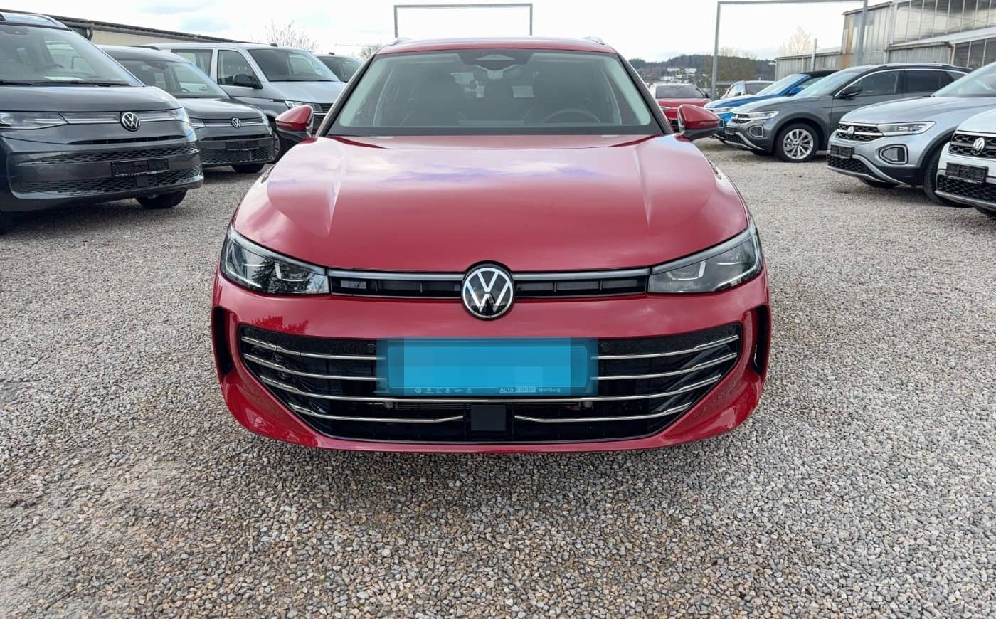 Volkswagen Passat Variant Elegance eHybrid Matrix/CCS/AHK foto 9