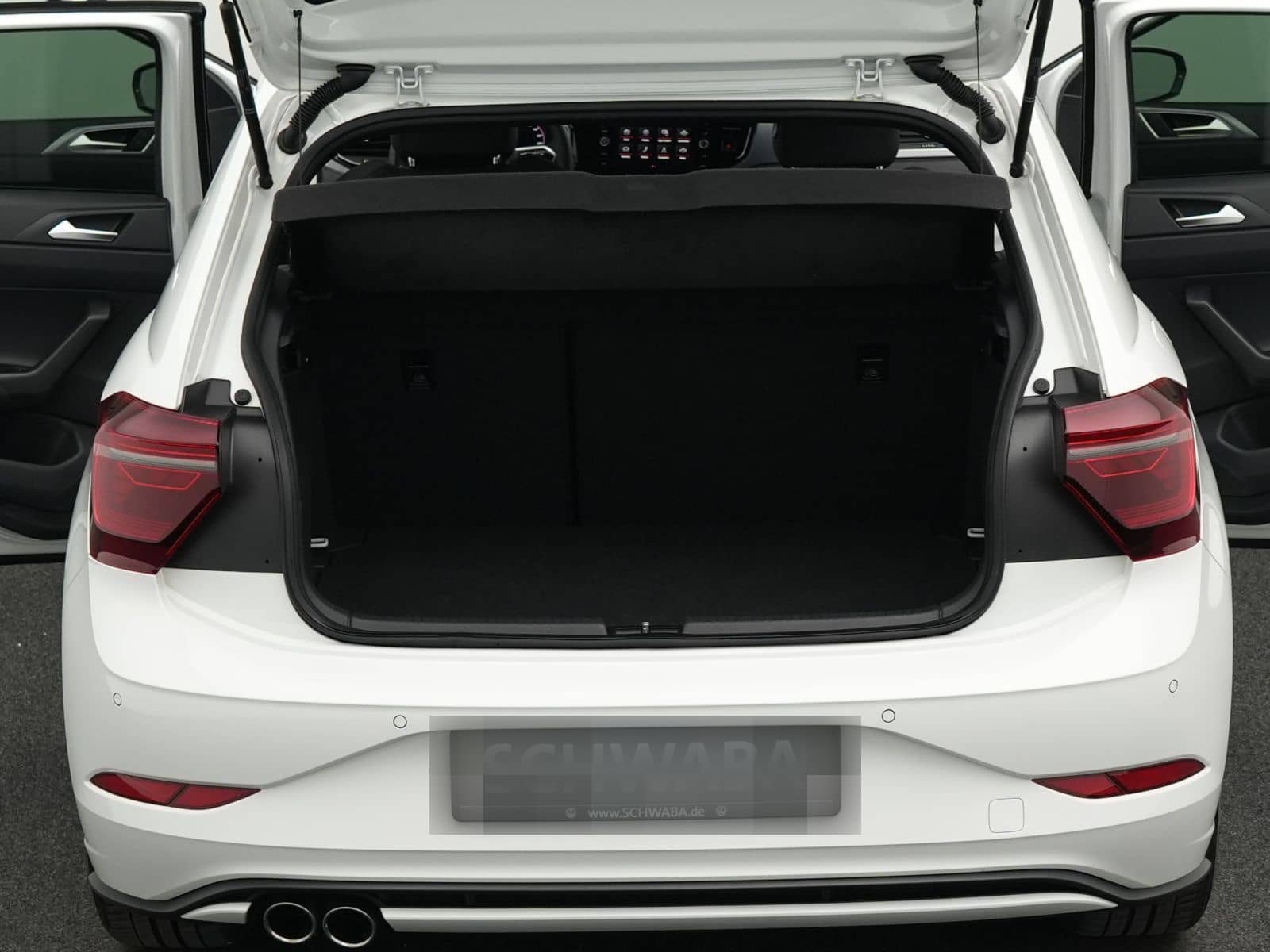 Volkswagen Polo GTI 2.0 TSI DSG *IQ.LIGHT*BEATS*ACC*17''* foto 13