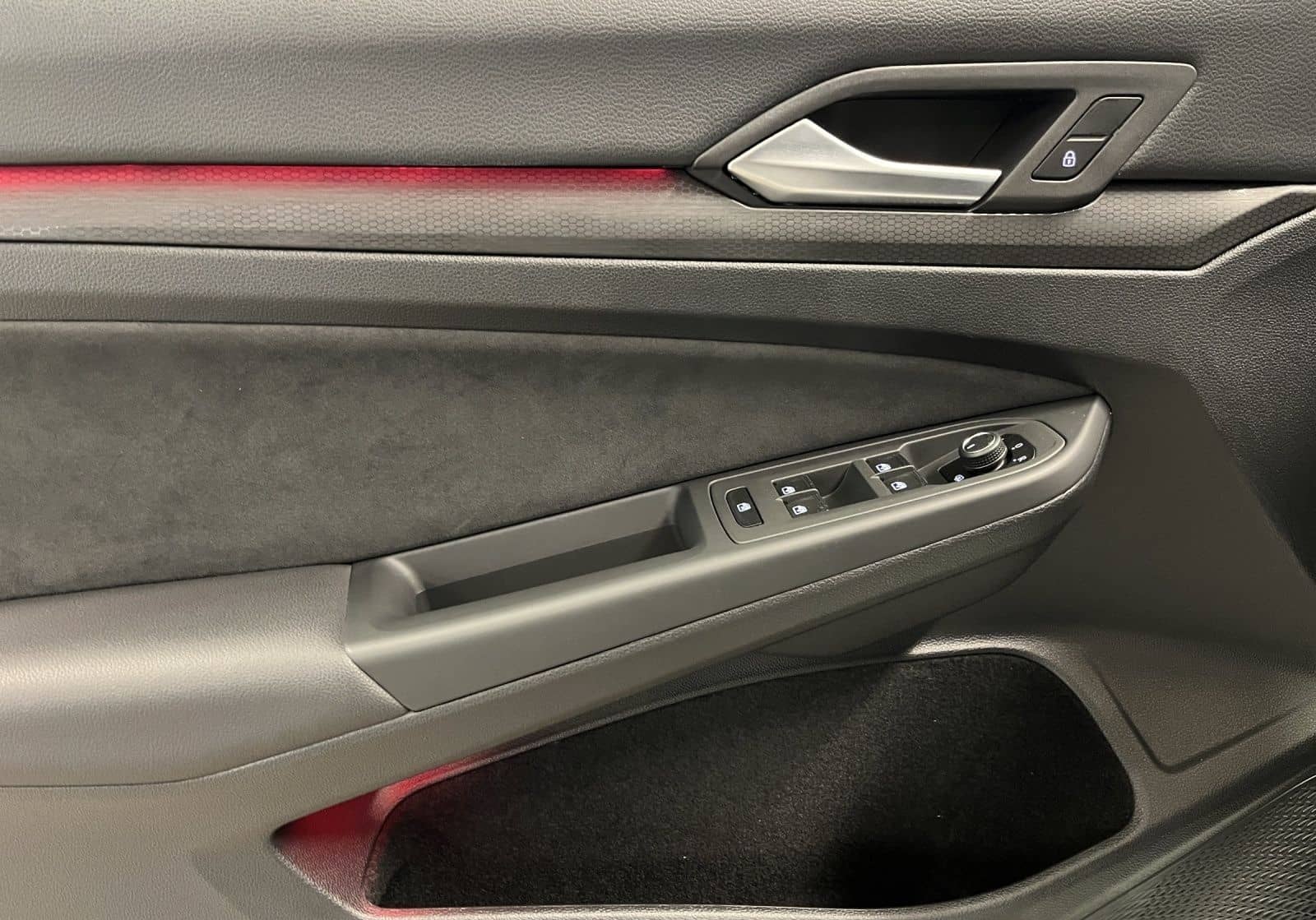 Volkswagen Golf VIII GTI Clubsport 2.0 TSI DSG, Navi, Sitzh foto 14