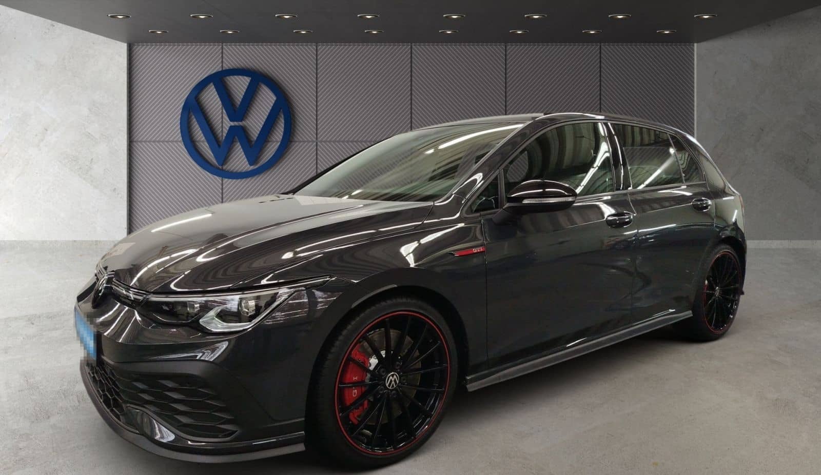 Volkswagen Golf VIII GTI CLUBSPORT 2.0 TSI BLACKSTYLE AKRA foto 2