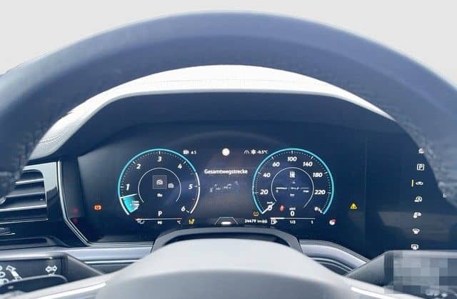 Volkswagen Touareg 3.0 TDI 4M R-Line Leder AHK Pano Stand foto 9