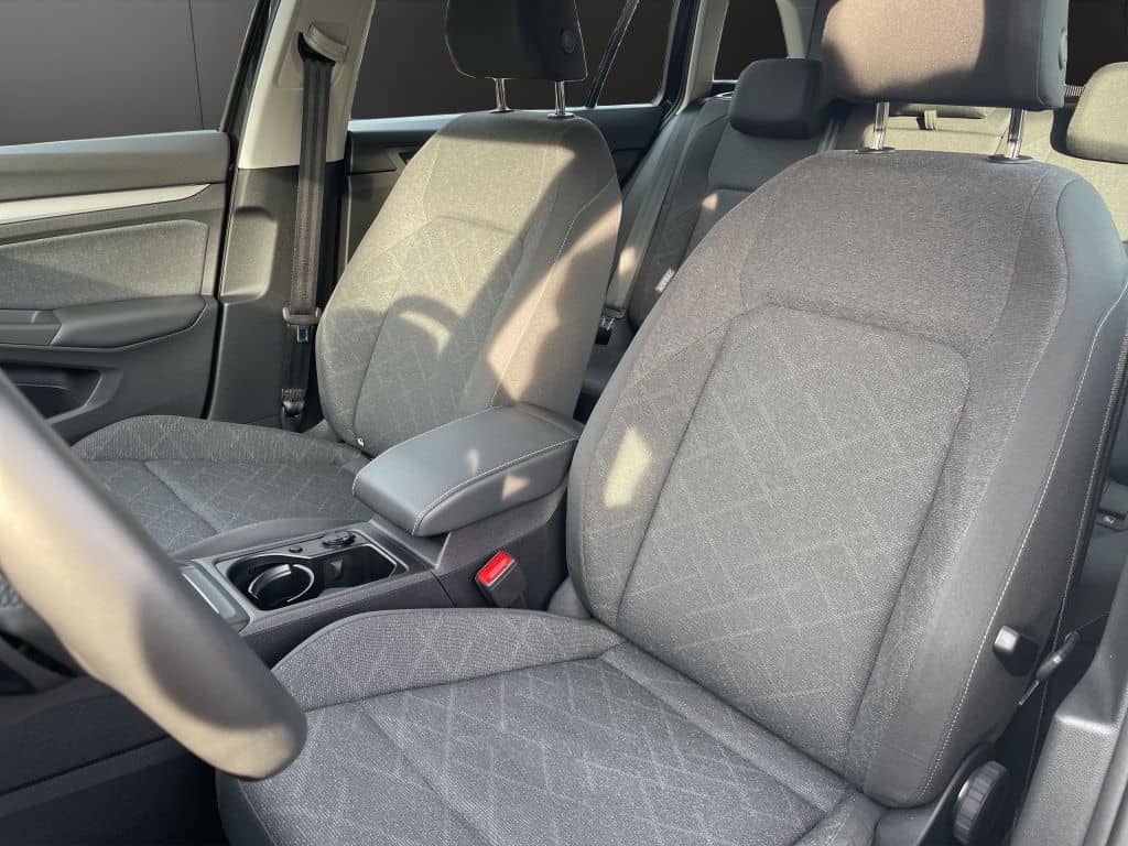 Volkswagen VW Golf Variant 2.0 TDI DSG Life *LED*DIGITAL* foto 9