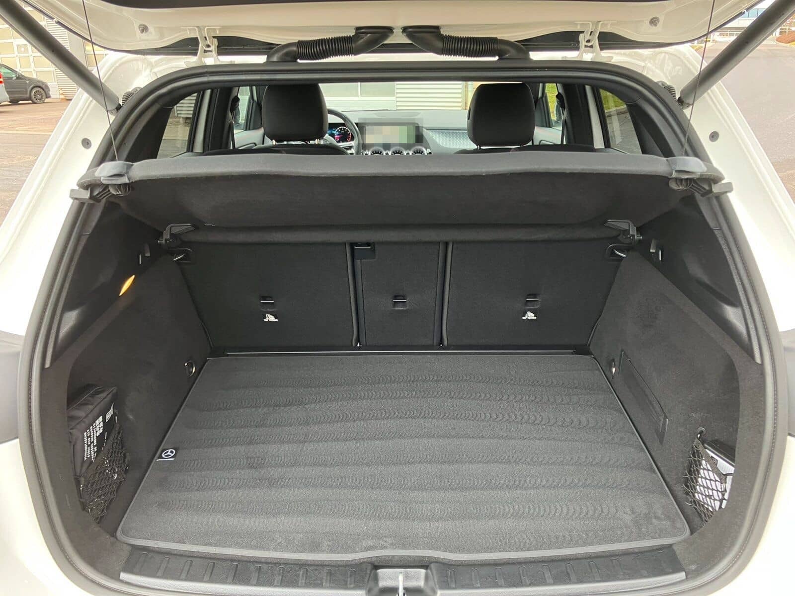 Mercedes-Benz GLA 180 AMG Line LED*Memory-P*Night*Kamera*Keyl* foto 10