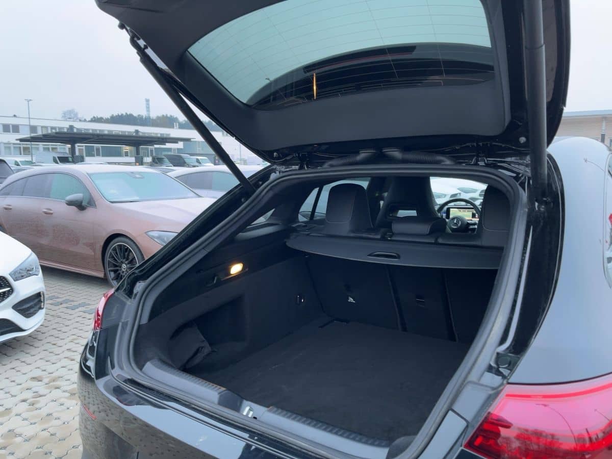 Mercedes-Benz CLA 200 d SB AMG ADV. PLUS+NIGHT+AHK+MULTIB+AMBI foto 9
