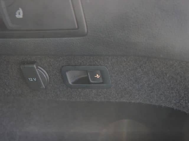 Volkswagen Passat Variant 2.0 TDI Business Niveauregulierun foto 12