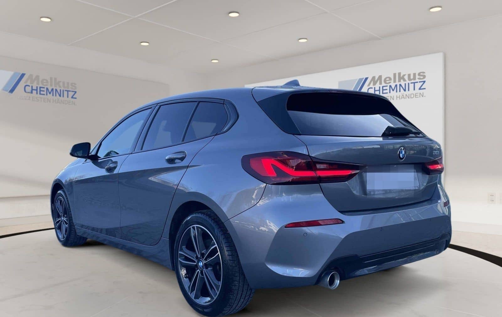 BMW 116i Sport Line/Lenkradhzg/LED/NAVI/WLAN/uvam foto 3