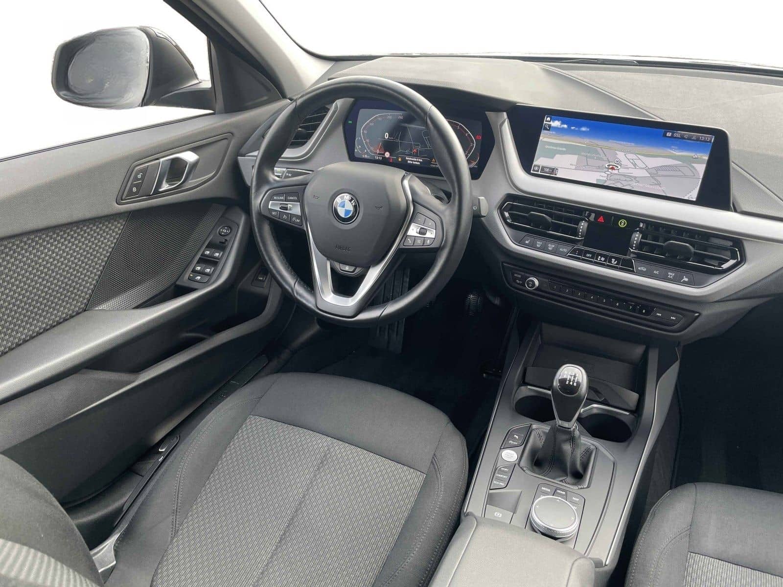 BMW 118i LED/Navi/Lenkradhzg/Garantie bis 03/2029/Sp foto 11