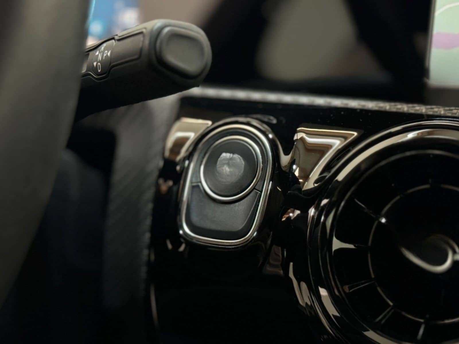 Mercedes-Benz A 250 e - PANORAMA-TEMP-LIVE-PDC-NAVI-BUSINESS foto 19