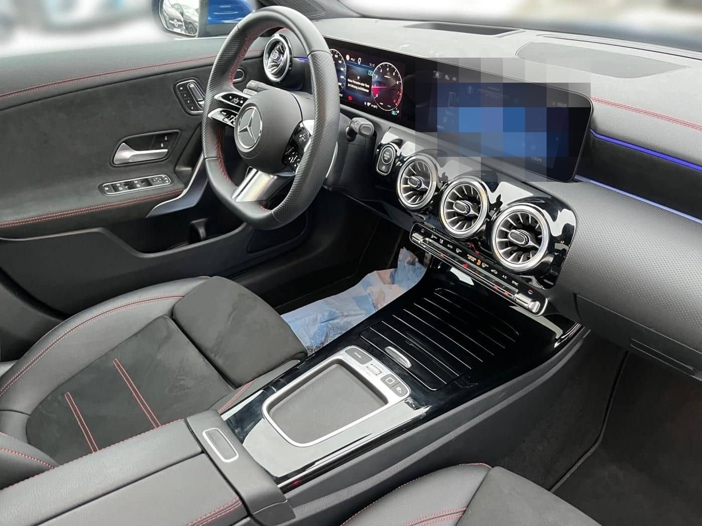 Mercedes-Benz CLA 200 Coupé AMG Pano*AHK*HUD*LEDmulti*360°Ambi foto 17