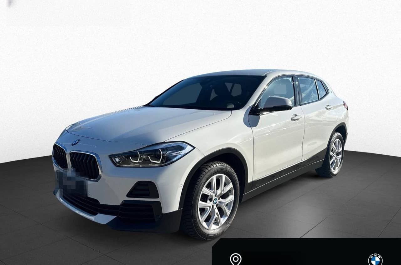 BMW X2 sDrive20d PA DA LED PDC RFK HiFi SitzHz Navi foto 1