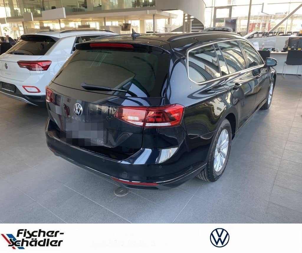 Volkswagen Passat Variant Business 1.5TSI*DSG*Navi*LED*Rear foto 2