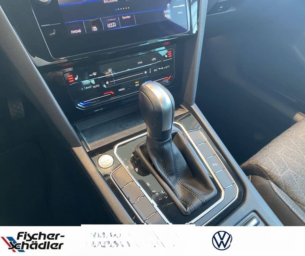 Volkswagen Passat Variant Business 1.5TSI*DSG*Navi*LED*Rear foto 4