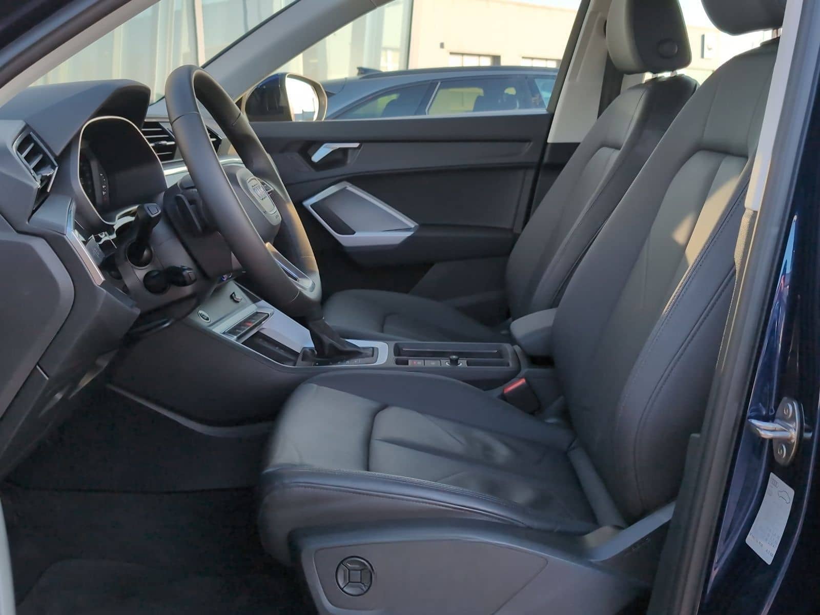 Audi Q3 35 TFSI advanced S tro*LED*Virtual*Navi+*Teil foto 14