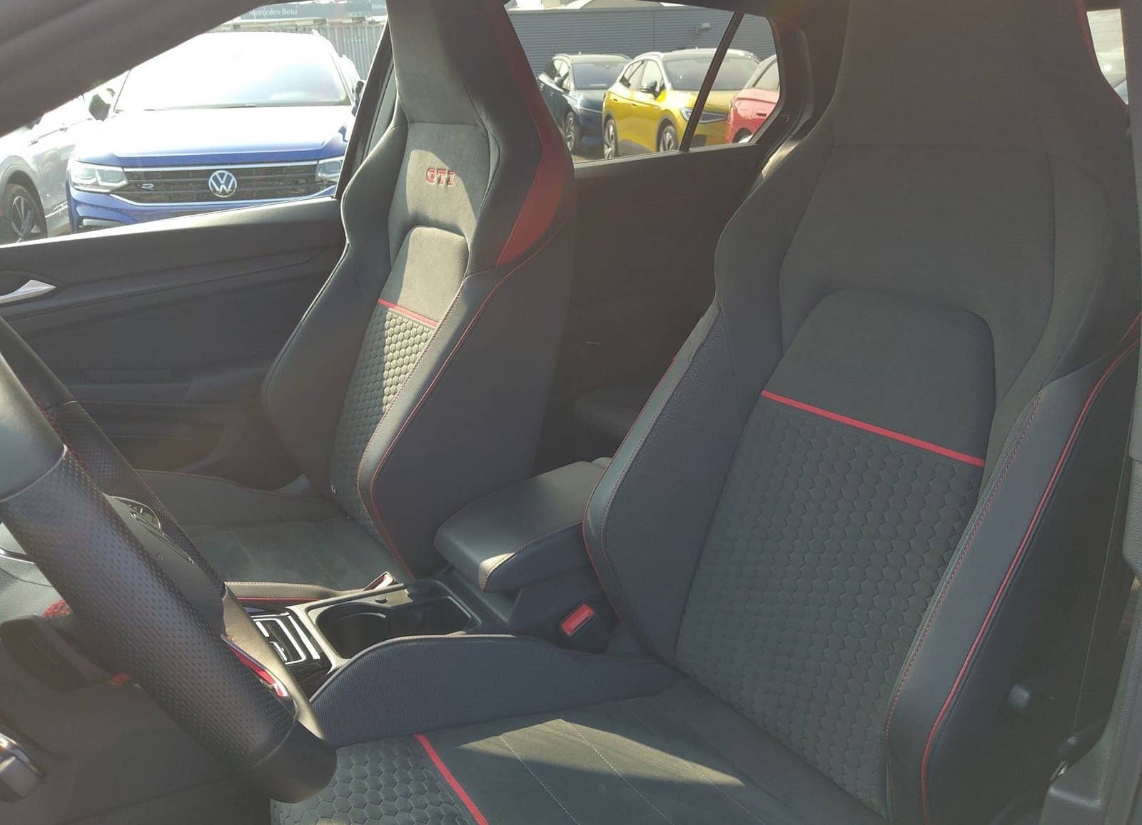 Volkswagen Golf GTI Clubsport Pano HUD H&K IQLight DCC Pano foto 12