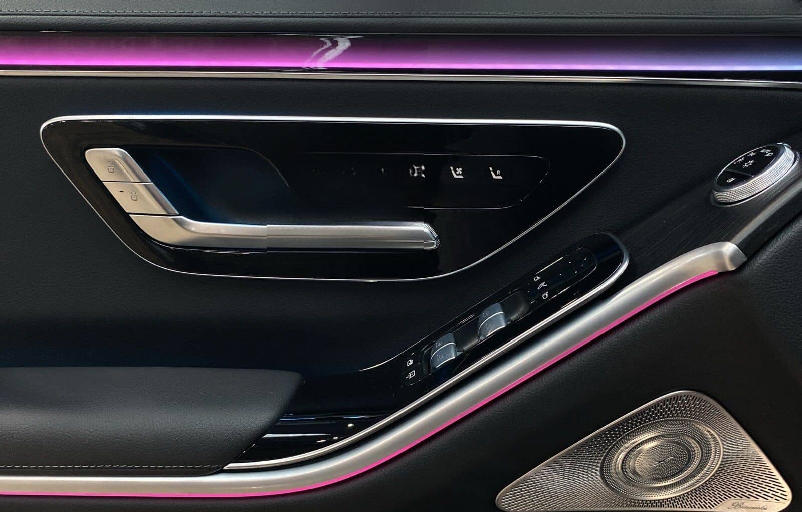 Mercedes-Benz S 350 d AMG Line Kamera Pano HUD AIRMATIC Distr foto 16