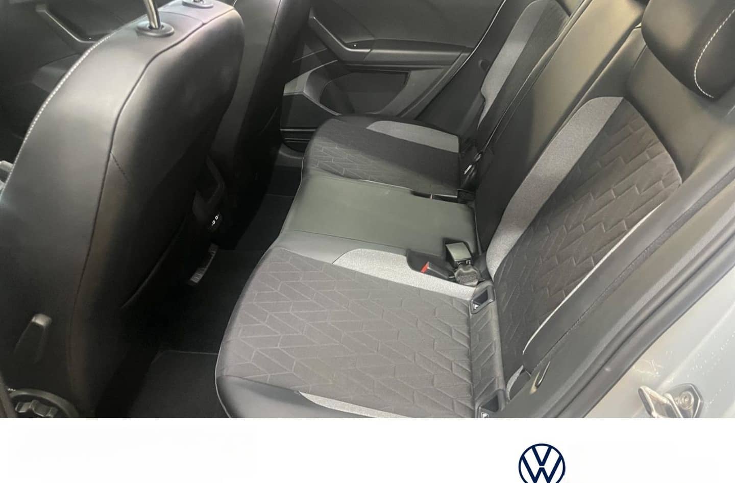 Volkswagen T-Cross 1.0 TSI Life GOAL Navi LED Sitzhz App-Co foto 18