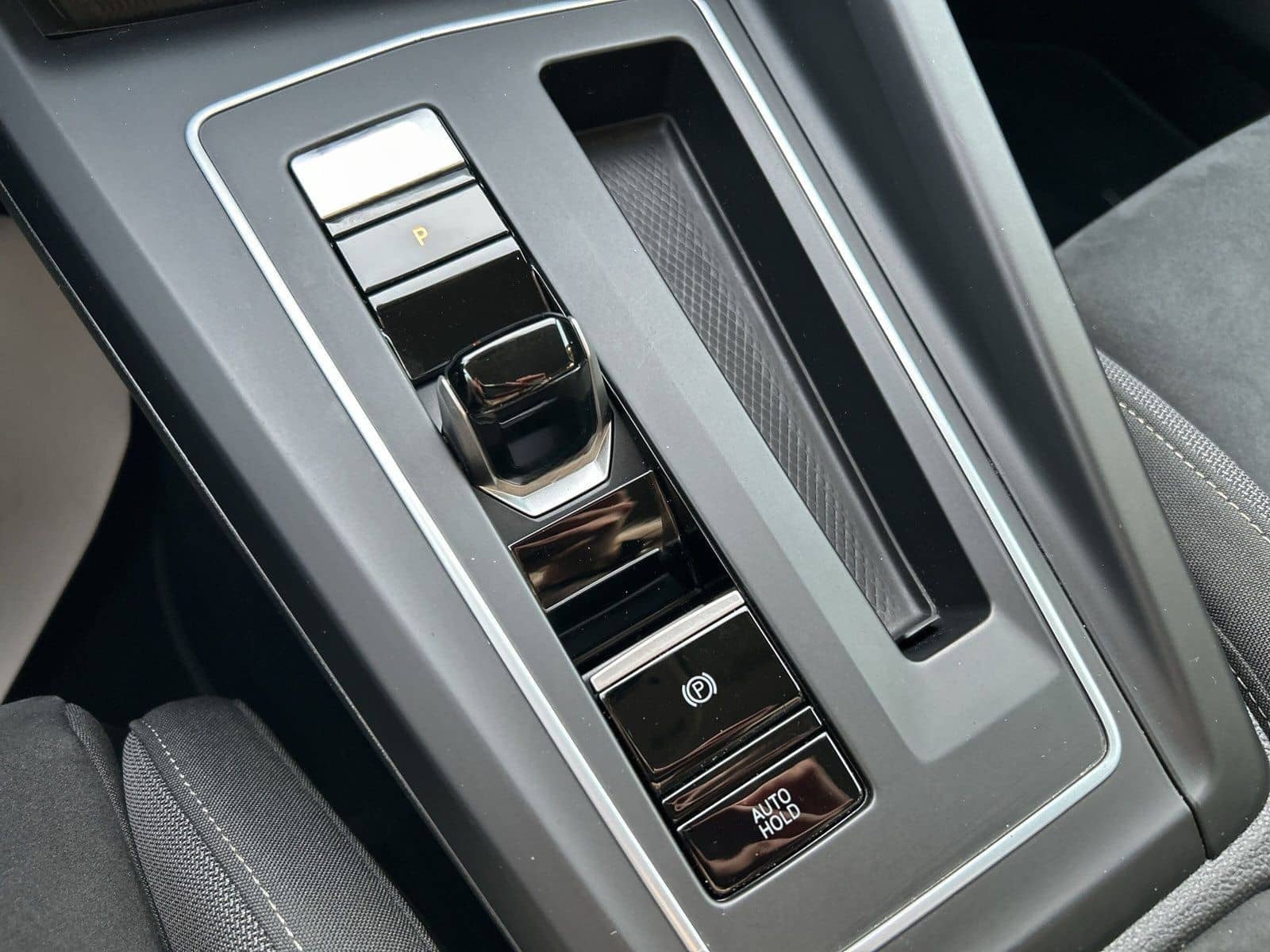 Volkswagen Golf VIII 1.4 TSI Style eHybrid DSG+LED+NAVI+ACC foto 15