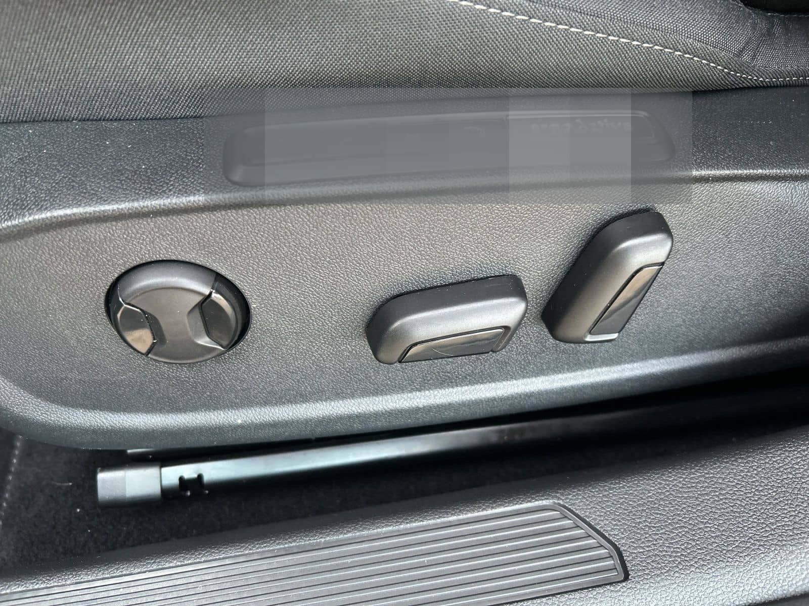 Volkswagen Golf VIII 1.4 TSI Style eHybrid DSG+LED+NAVI+ACC foto 23