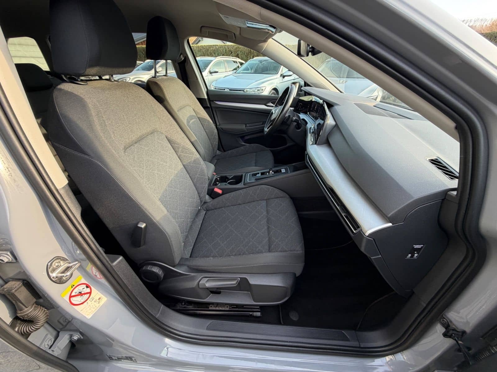 Volkswagen Golf VIII Variant 2.0 TDI Life*AHK*NAVI*Ambiente foto 23