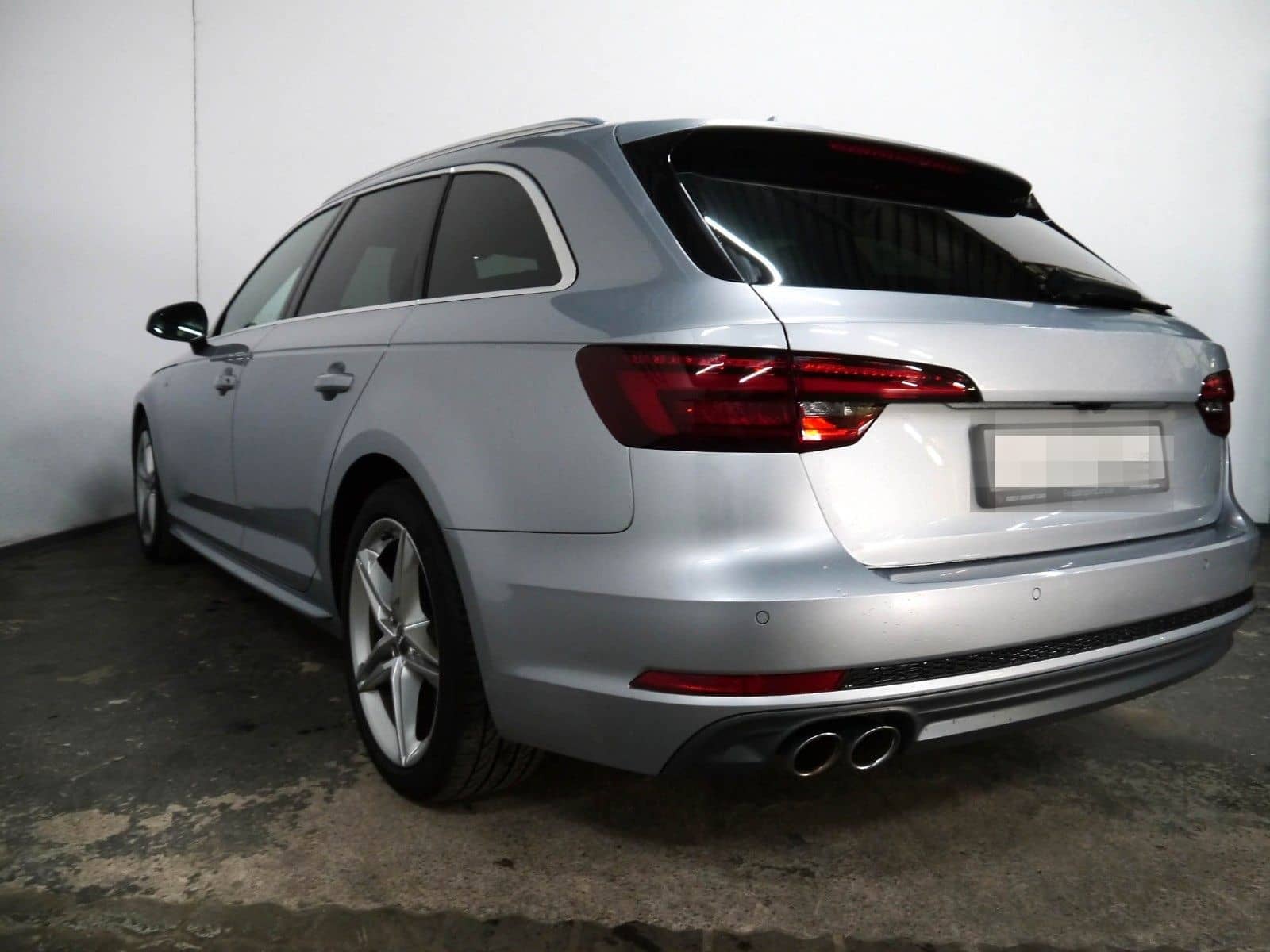Audi A4 Avant S Line ACC Kamera Lane LED Virtual Spur foto 5
