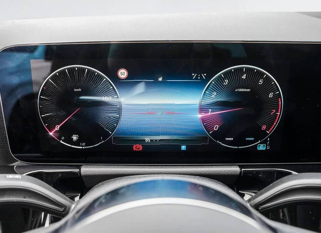 Mercedes-Benz GLA 200 PROGRESSIVE ADVANCED AHK TOTWINKEL LED foto 10