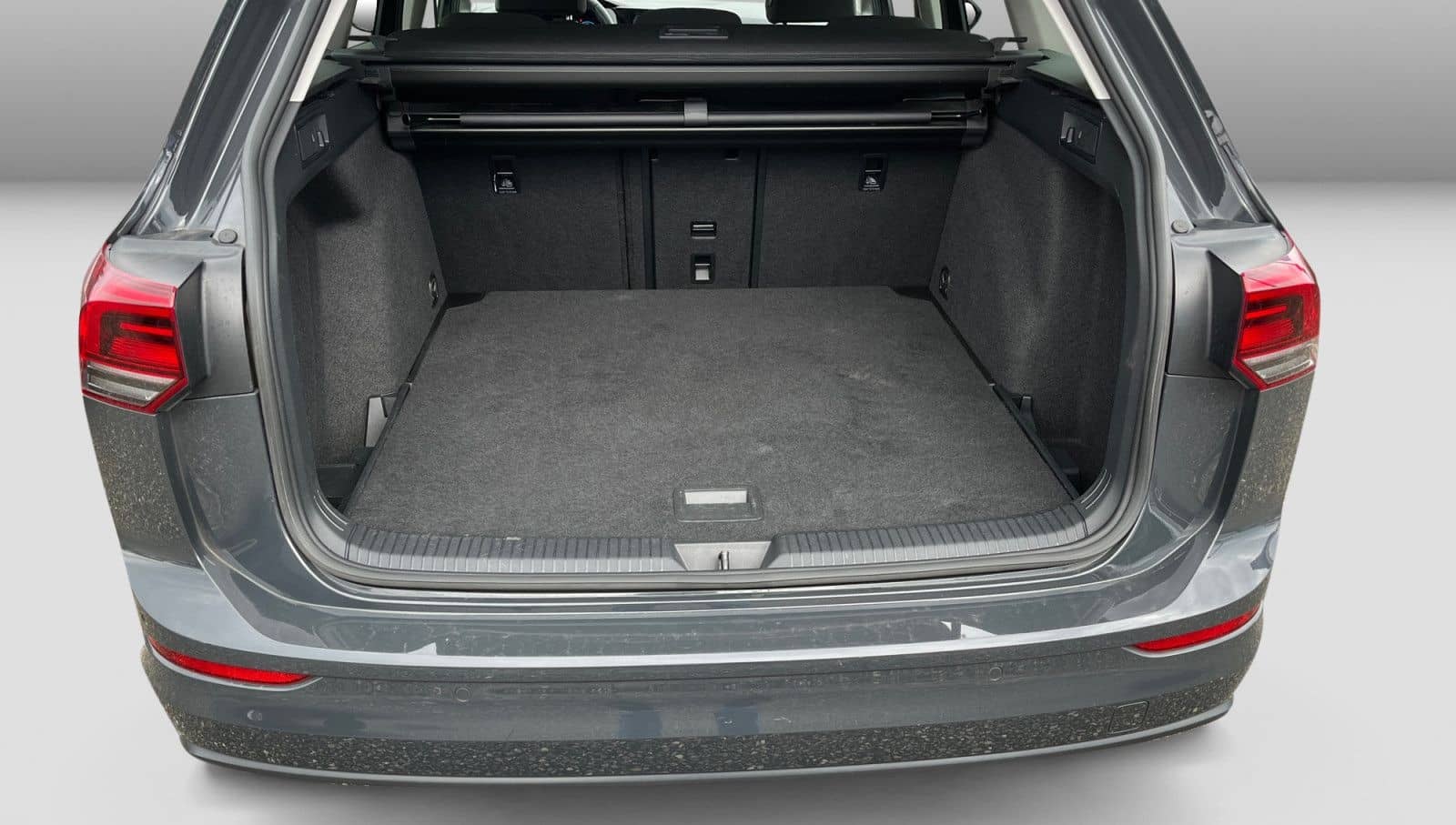 Volkswagen Golf VIII Variant 2.0TDI DSG Life AHK Cam Navi foto 12