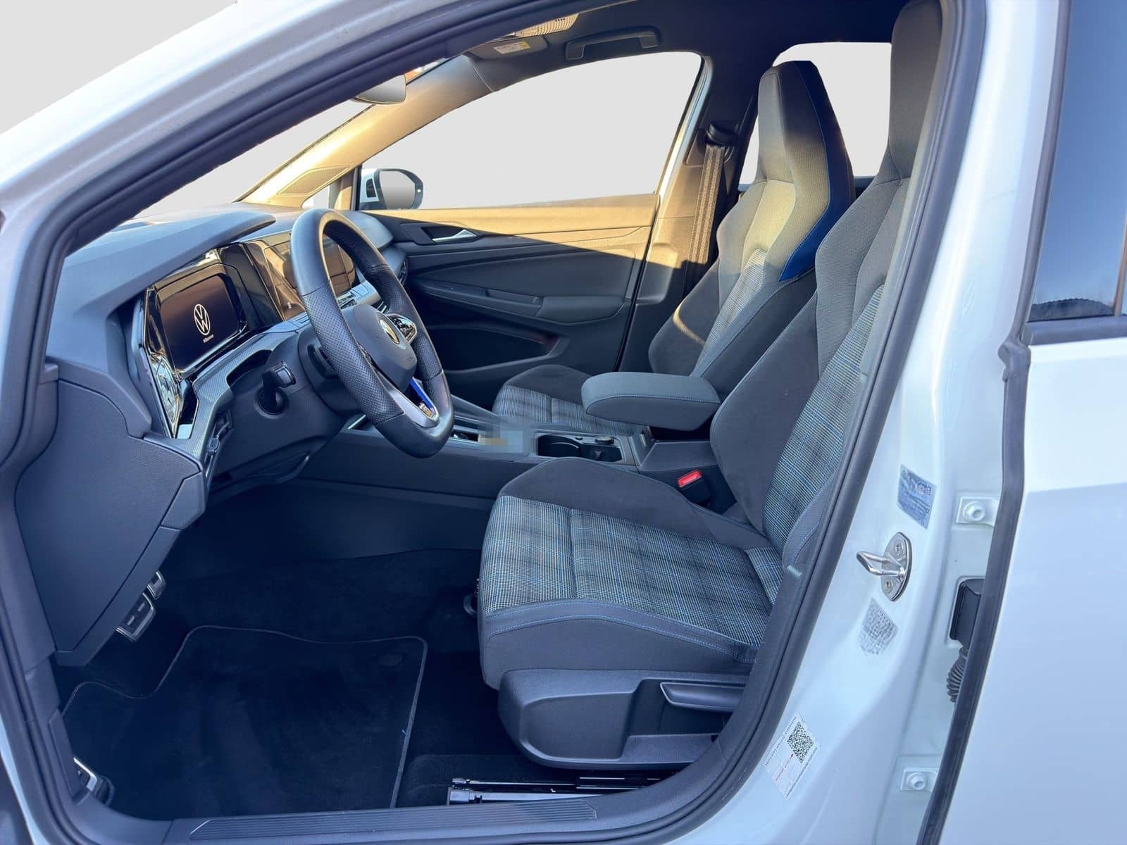 Volkswagen Golf GTE 1.4 TSI Hybrid Business LED Virtual Kam foto 9