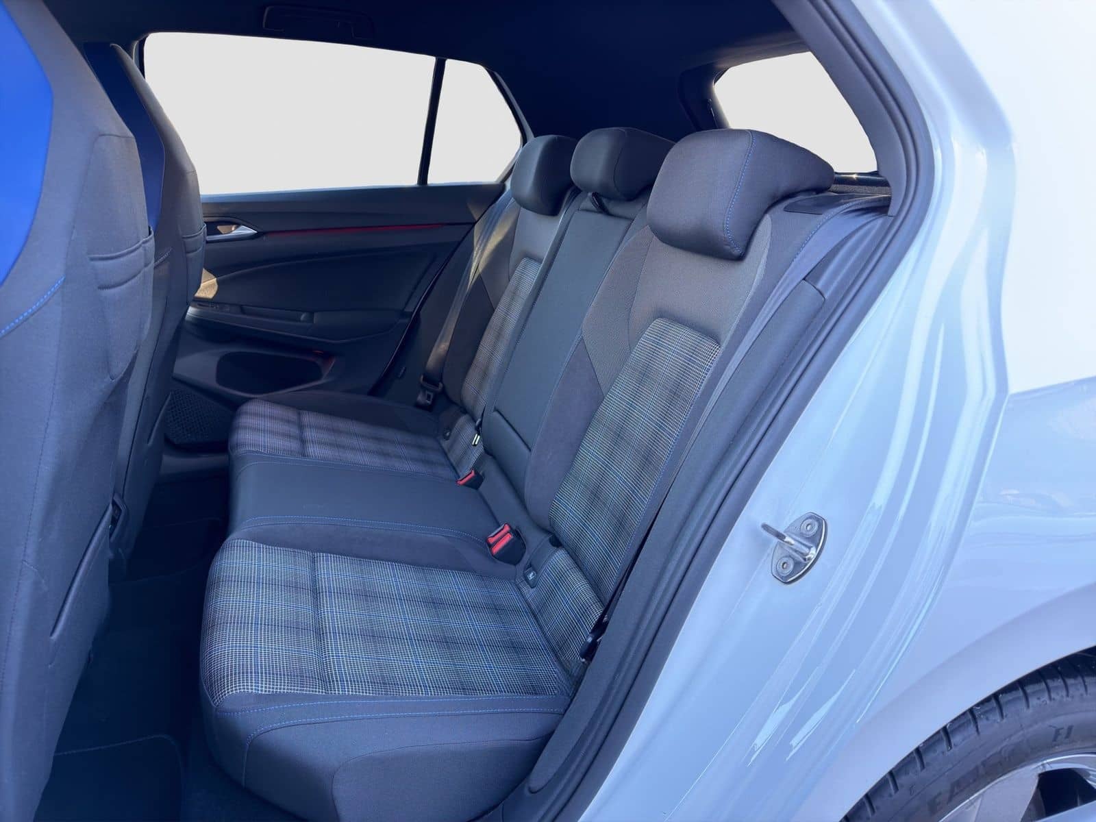 Volkswagen Golf GTE 1.4 TSI Hybrid Business LED Virtual Kam foto 10