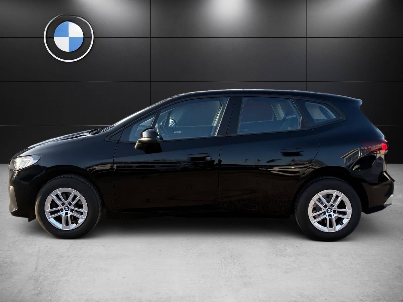 BMW 218d Active Tourer Aut. Navi Parkassistent AHK foto 6