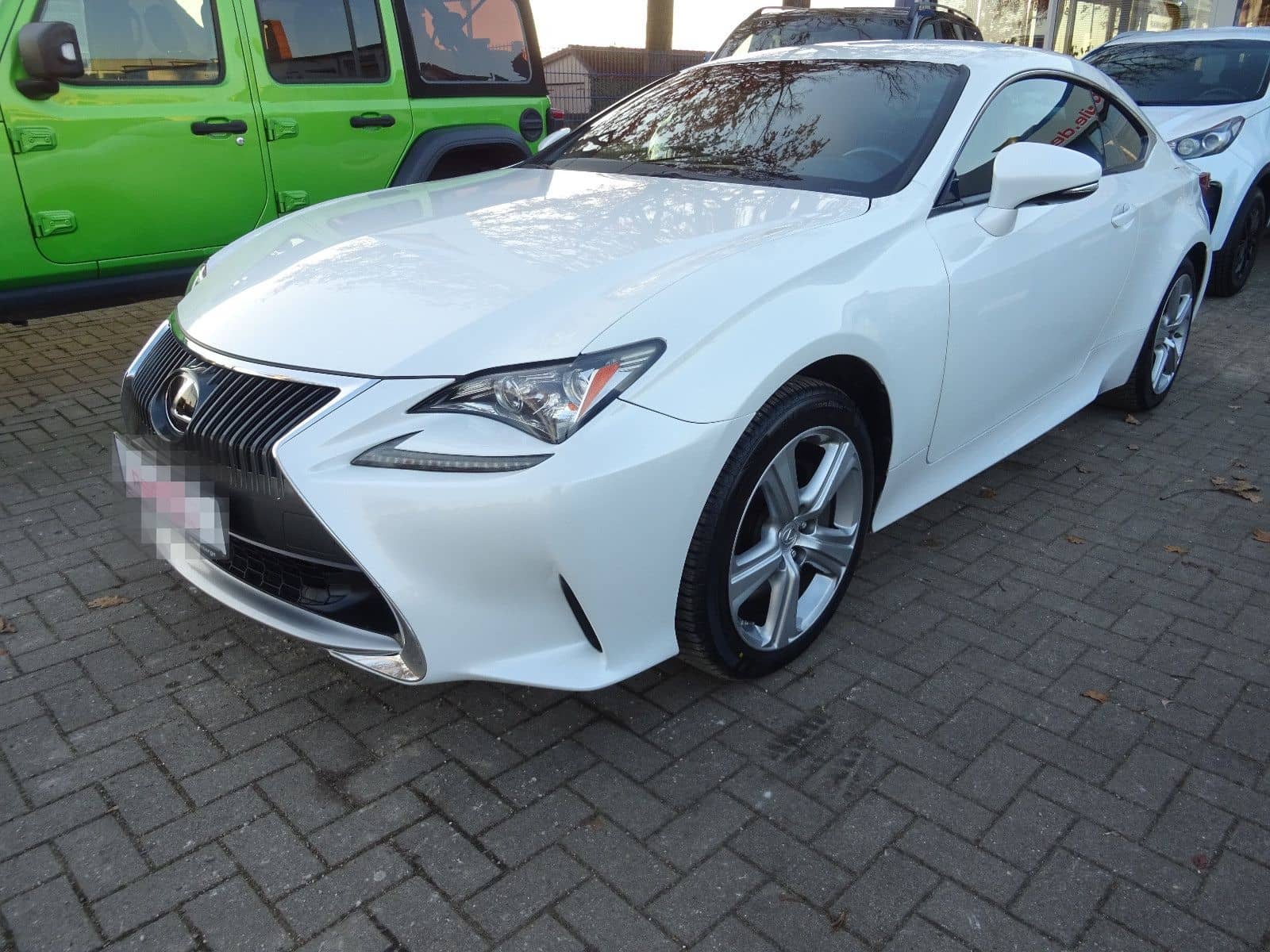 Lexus RC 350 AWD-Leder-Allrad-Bi-Xenon- foto 1