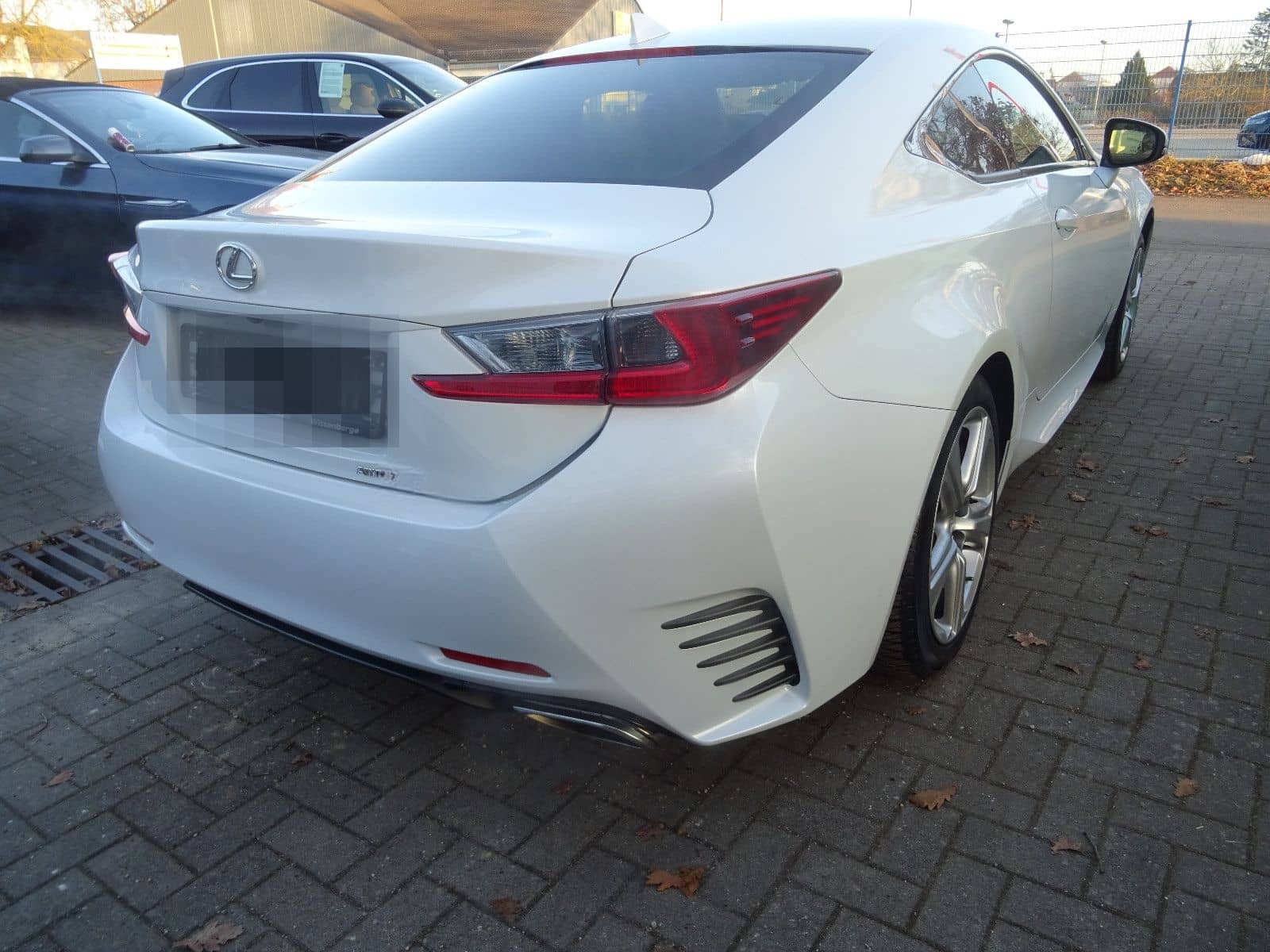 Lexus RC 350 AWD-Leder-Allrad-Bi-Xenon- foto 4