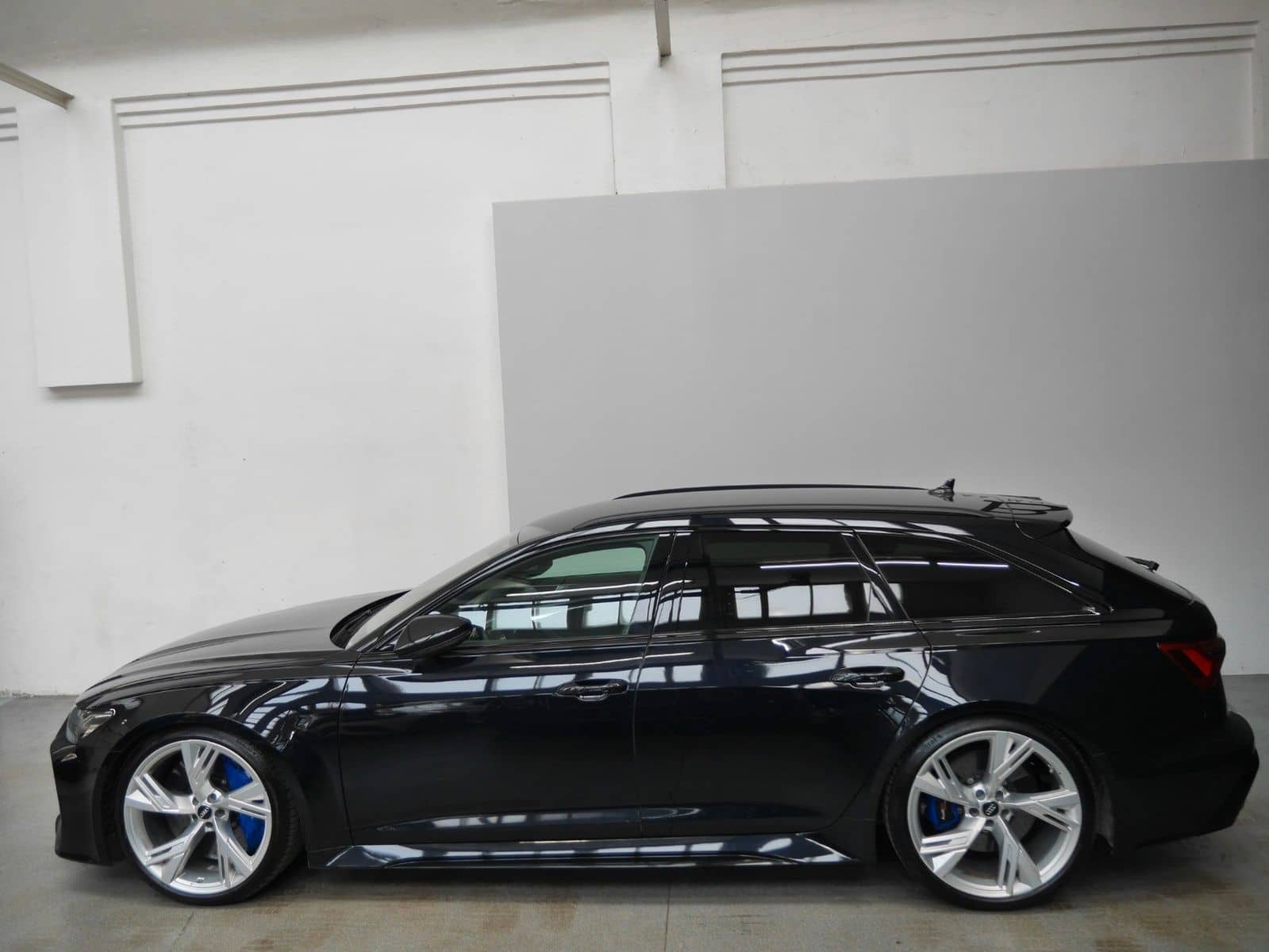 Audi RS6 Avant 4.0 TFSI quattro*UMBAU*960PS*Eingetrag foto 6