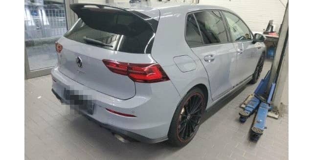 Volkswagen Golf VIII 2.0 TSI DSG GTI Clubsport AKRAPOVIC Ha foto 3