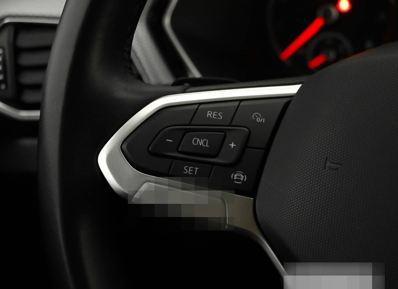 Volkswagen T-Cross ACTIVE 1.5 TSI Navi ParkPilot App DSG foto 18