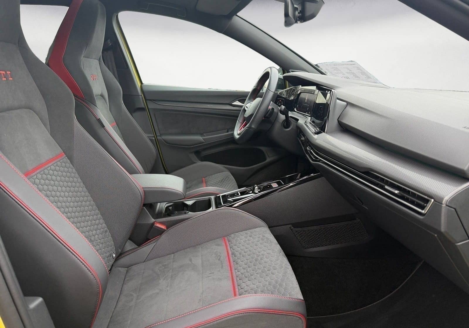 Volkswagen Golf GTI Clubsport 2,0 l TSI 7-Gang DSG foto 9