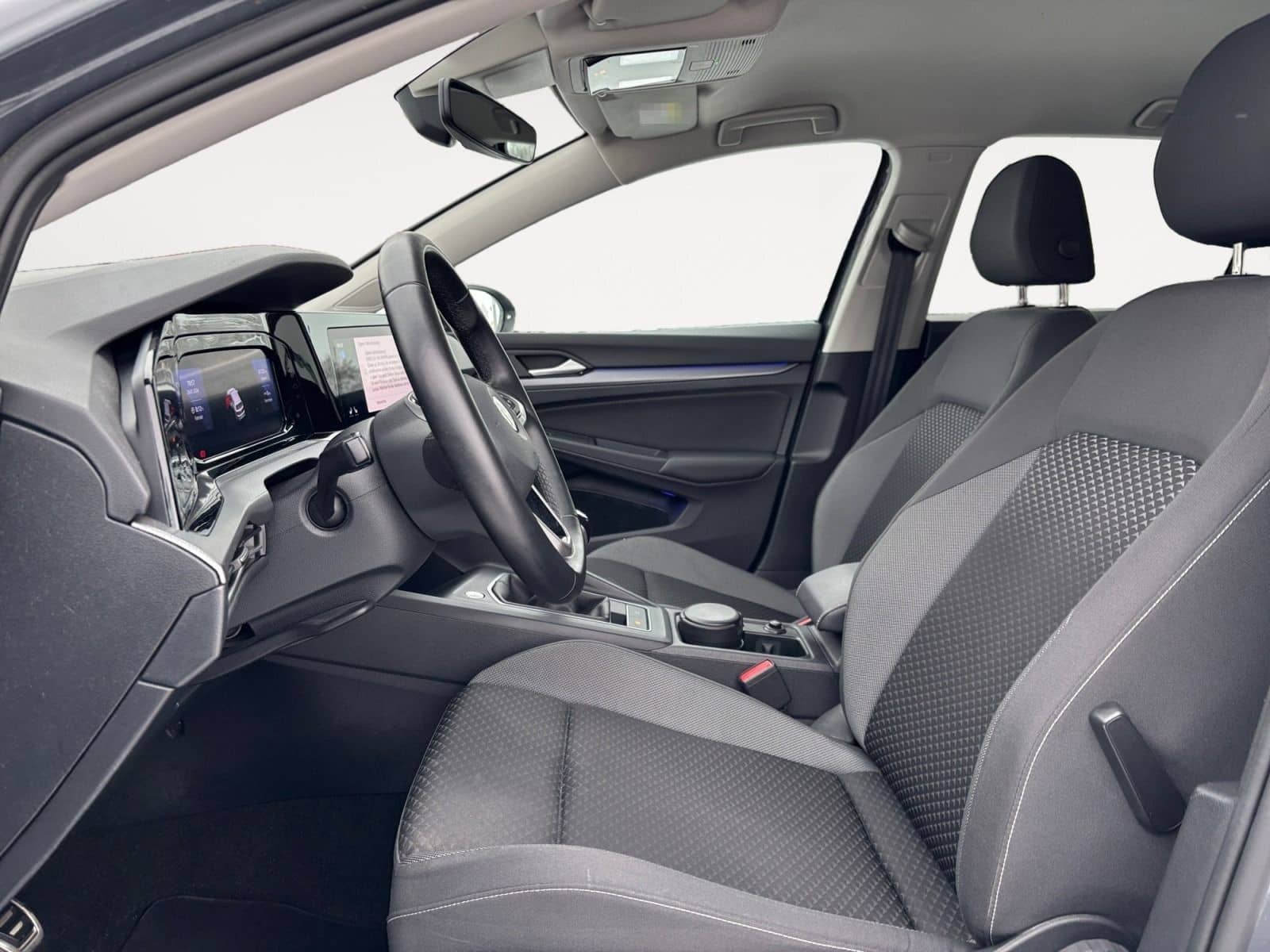 Volkswagen Golf VIII 1.5 TSI Active+NAVI+RFK+Standhzg+LED+A foto 10