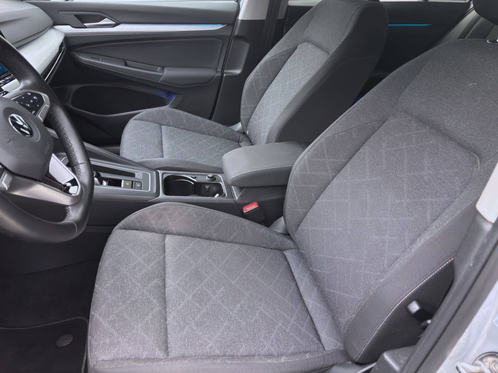 Volkswagen Golf Variant 2.0 TDI DSG LIFE AHK NAVI PDC LED S foto 9