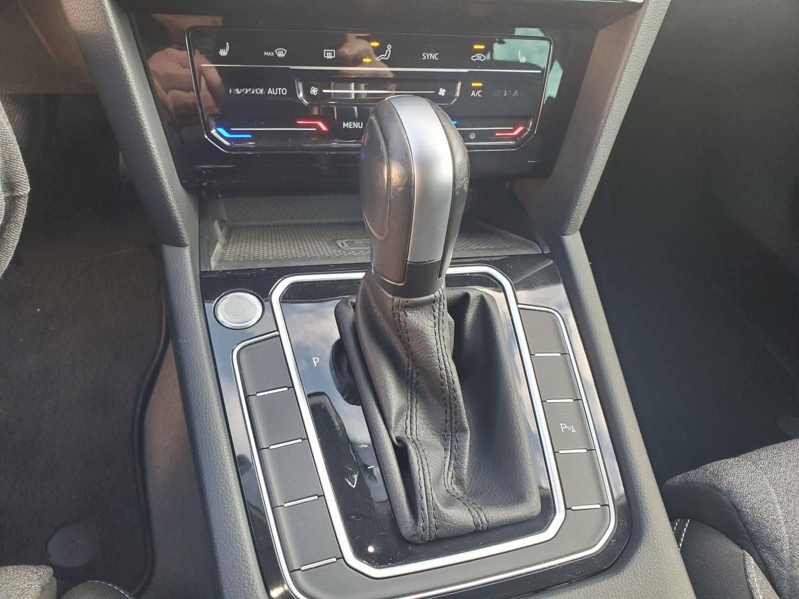 Volkswagen Passat Variant 2.0 TDI Business,DSG, Navi, AHK foto 15