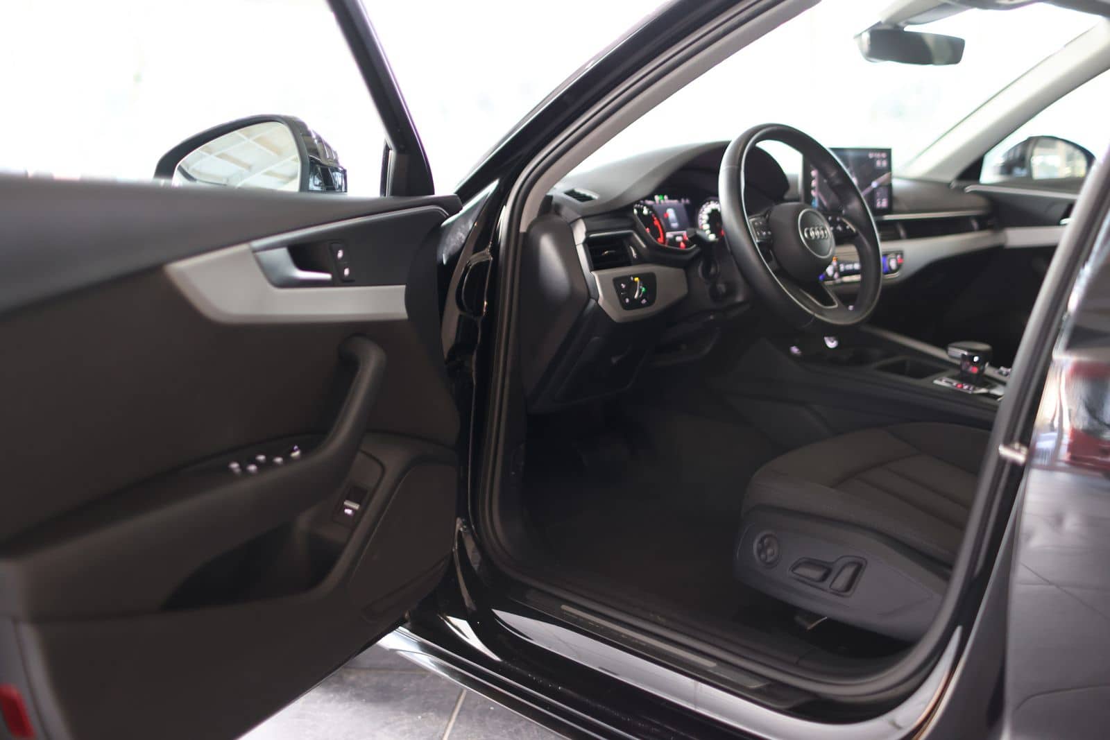 Audi A4 35 TDI ADVANCED RÜCKFAHRKAMERA / EL.SITZE foto 9