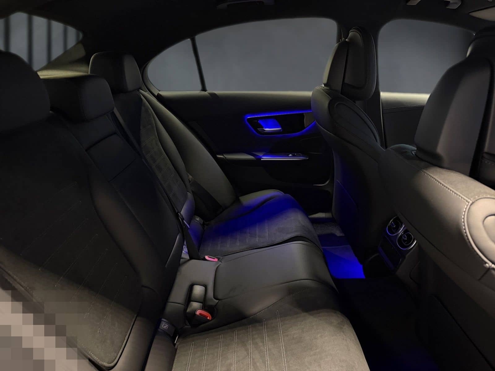 Mercedes-Benz C 180 AMG Night, DiG.L,AMBIE,MBUX,CARP,AHK foto 12