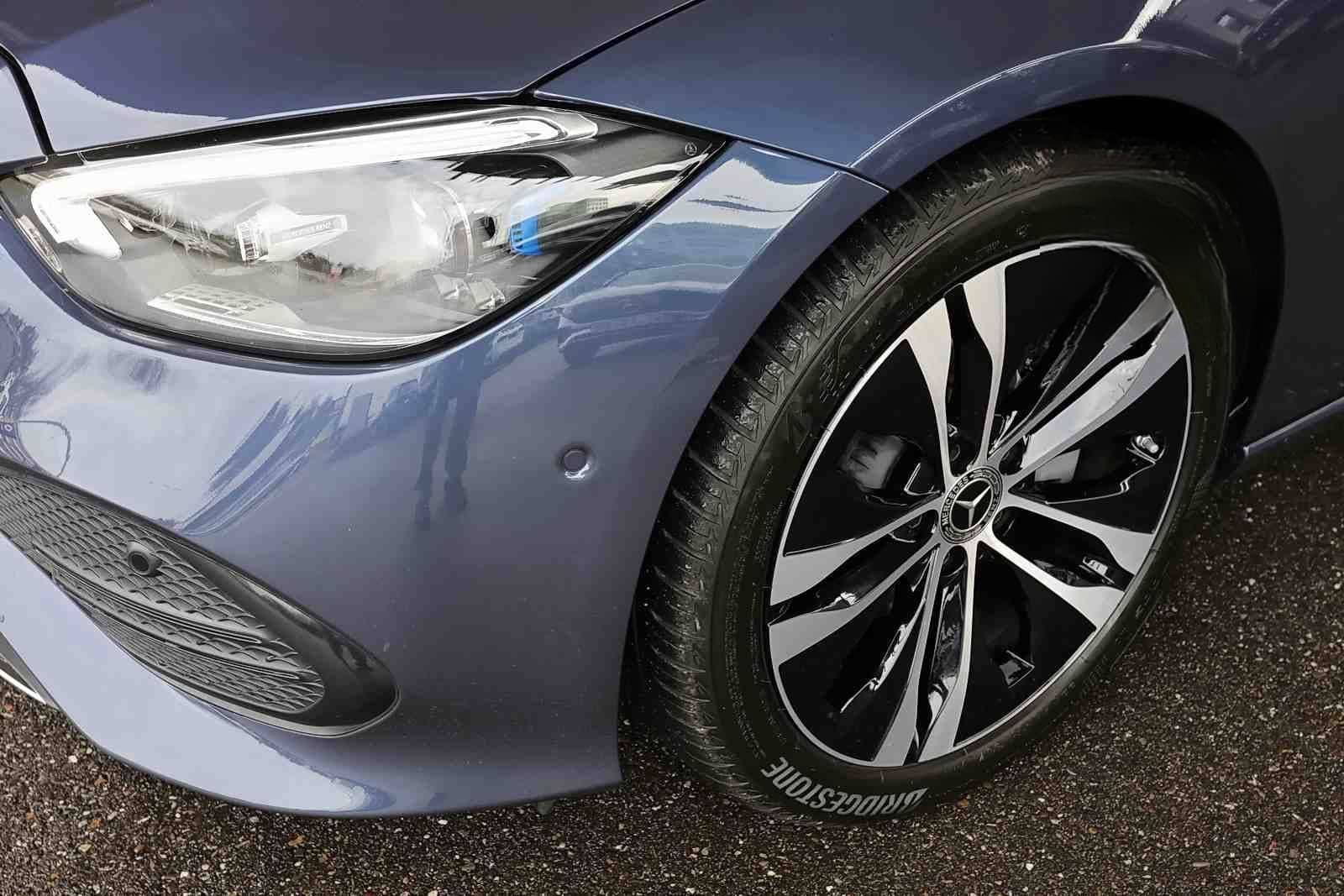 Mercedes-Benz C 180 SCHIEBEDACH+DISTR+MEMORY+360°+MBUX+LED+18" foto 3