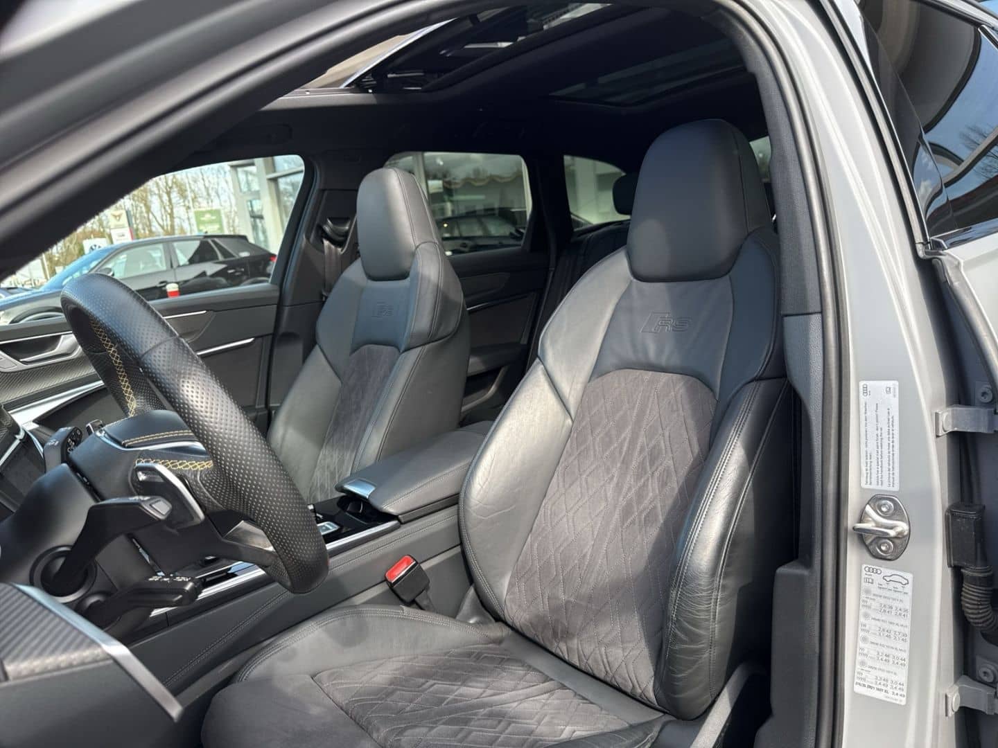 Audi RS6 Avant 4.0 TFSI quattro Luftfederung AD Nivea foto 18