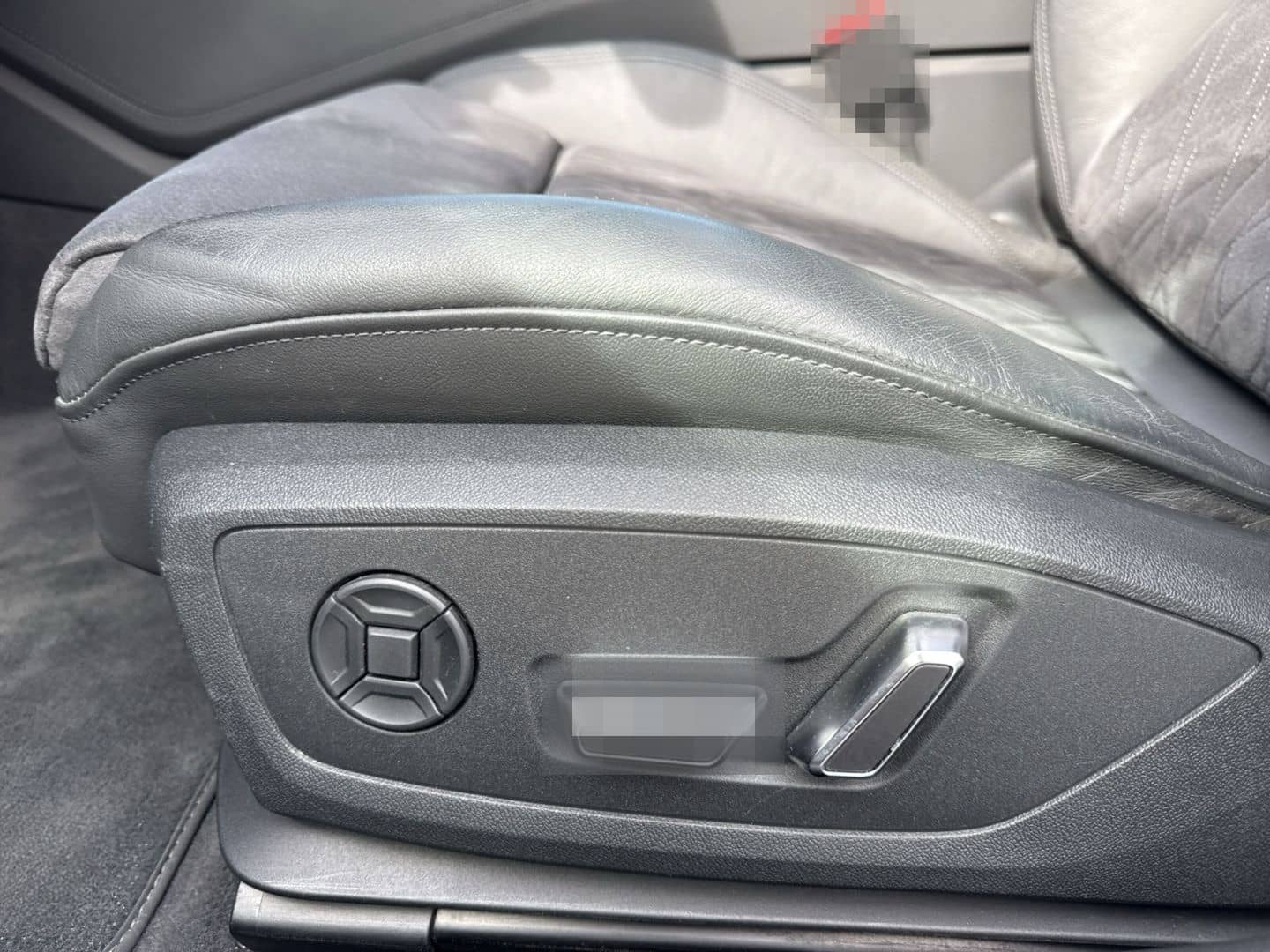 Audi RS6 Avant 4.0 TFSI quattro Luftfederung AD Nivea foto 23