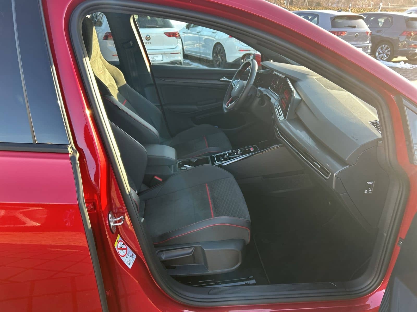 Volkswagen Golf VIII GTI Clubsport, ACC, RearView, Estoril foto 14