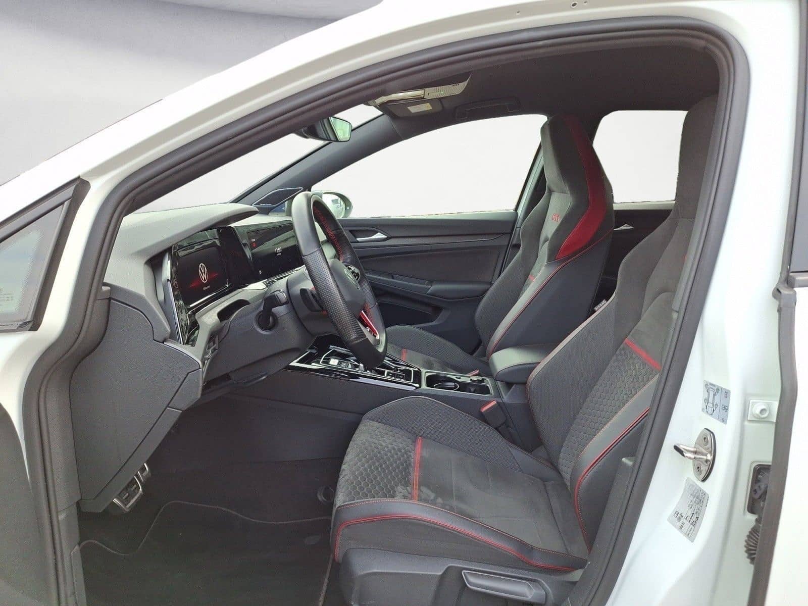 Volkswagen Golf GTI 2.0 TSI DSG Clubsport foto 7