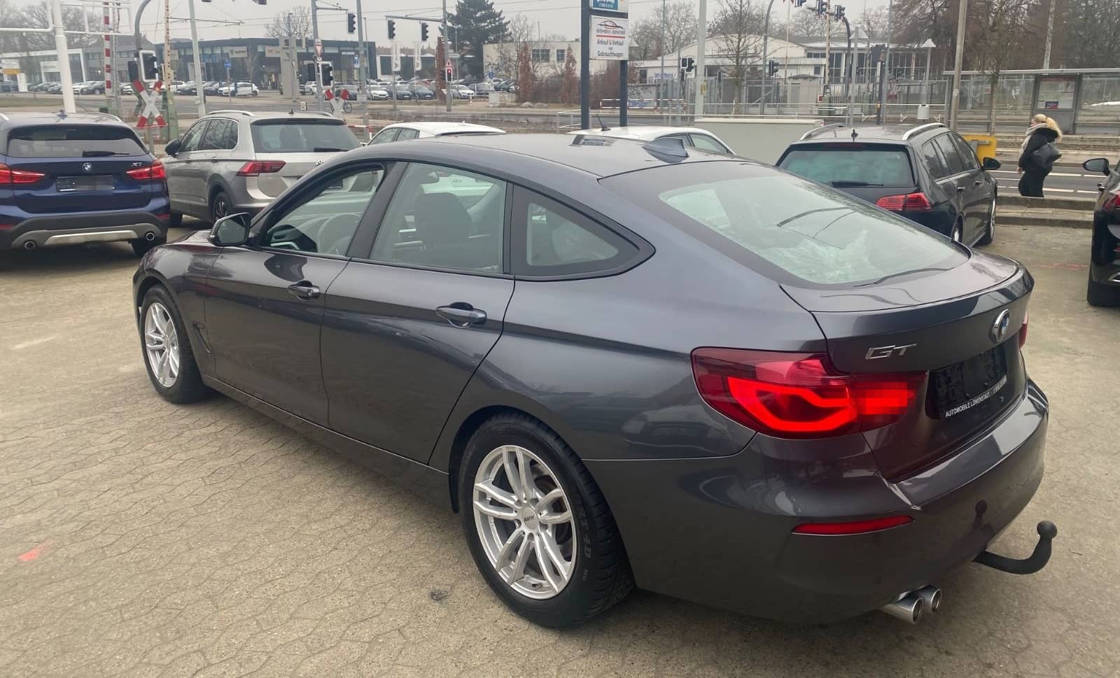 BMW 320 3 Gran Turismo 320 d Advantage foto 11