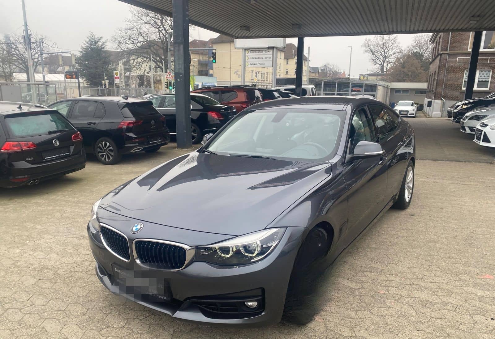 BMW 320 3 Gran Turismo 320 d Advantage foto 15