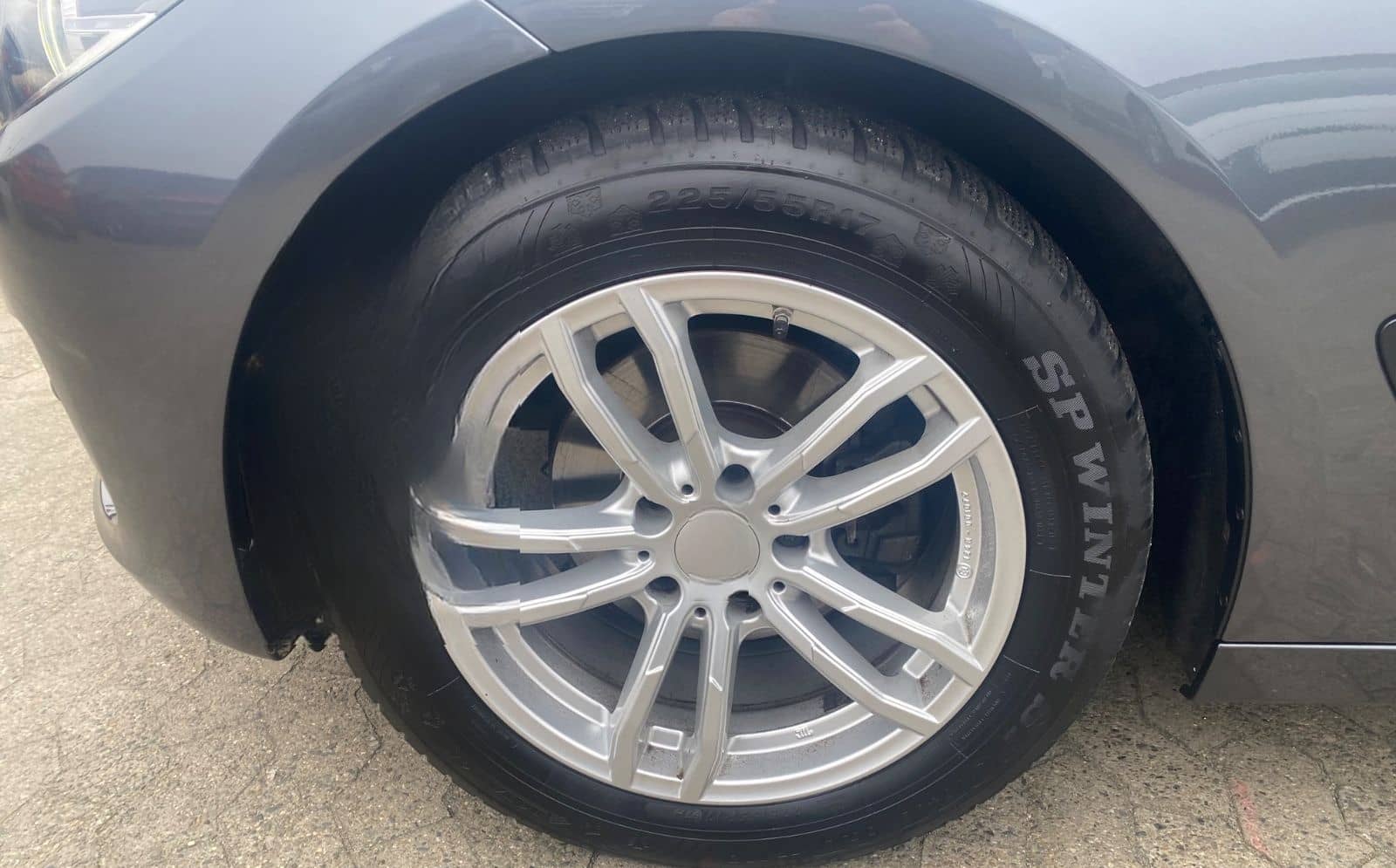 BMW 320 3 Gran Turismo 320 d Advantage foto 17