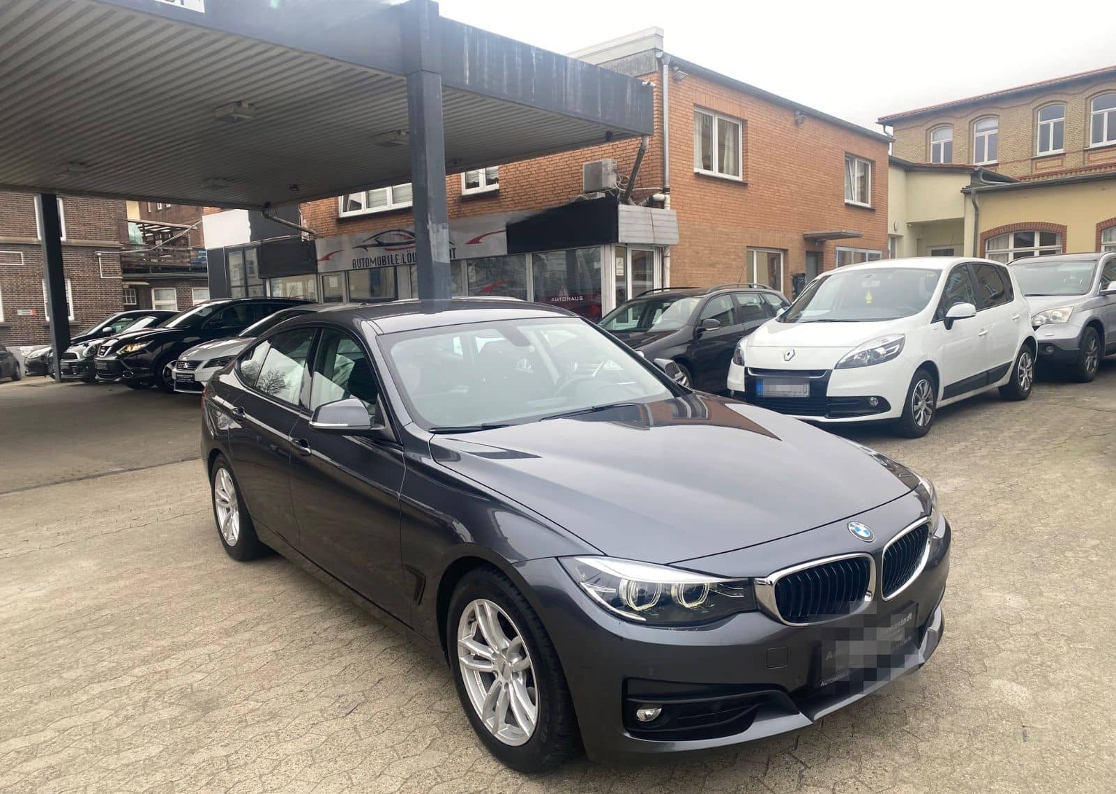 BMW 320 3 Gran Turismo 320 d Advantage foto 3