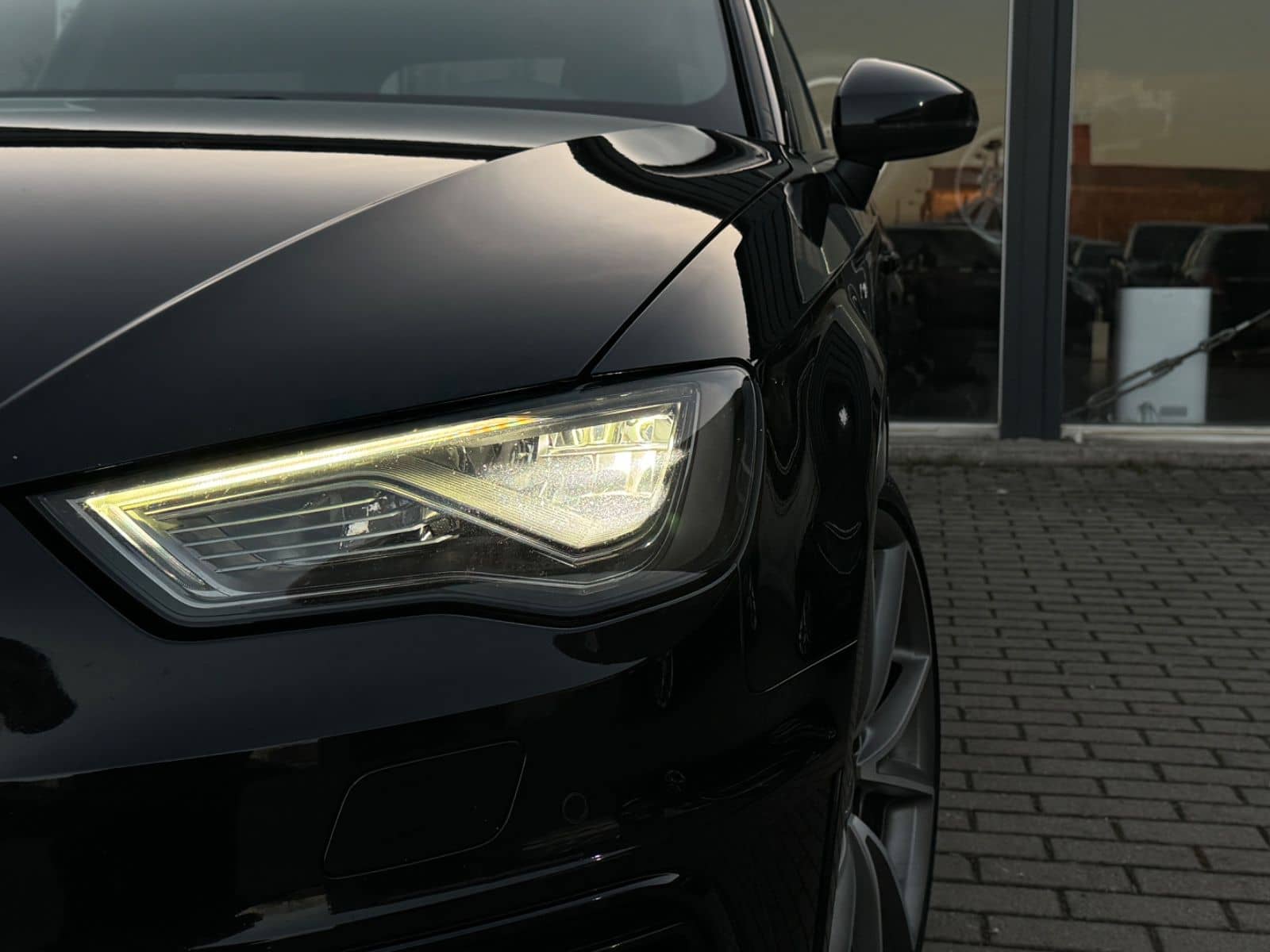 Audi A3 *3xS-Line*Quattro*LED*Garantie*Pano*B&O* foto 4